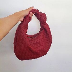 Woven handbag red